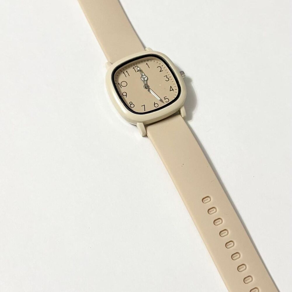 Ladies Quartz Watch With Stainless Steel Case & Silicone Band